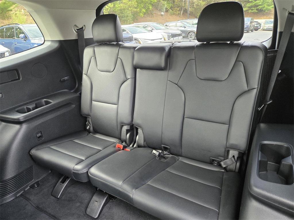 2022 Ebony Black Kia Telluride