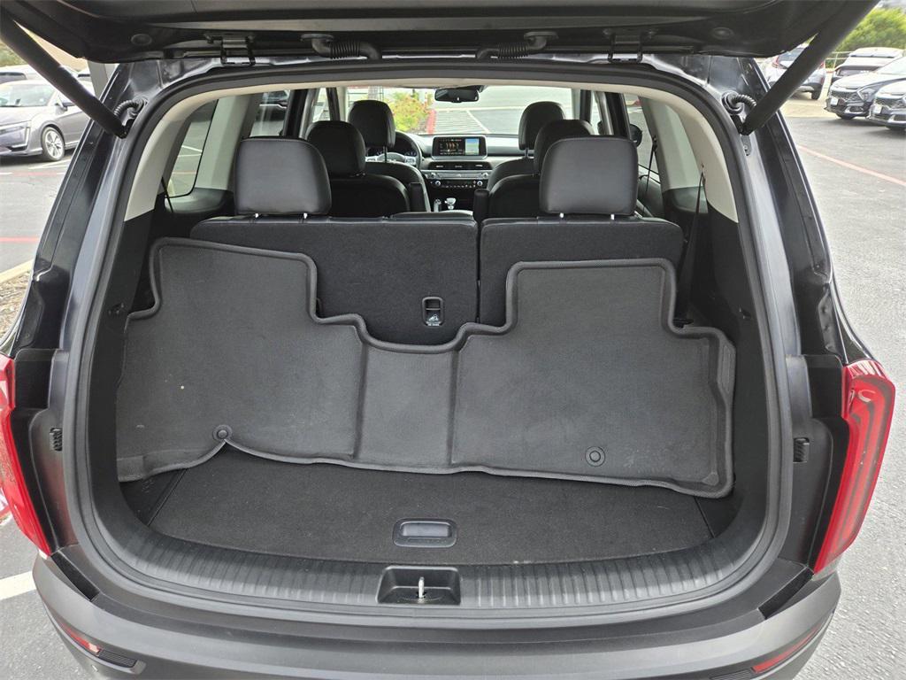 2022 Ebony Black Kia Telluride