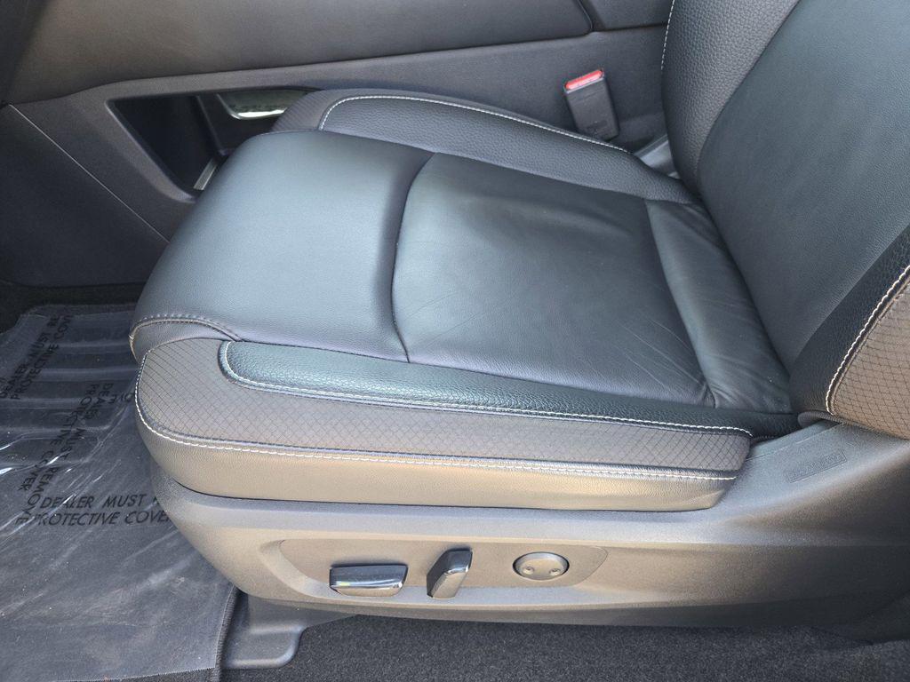 used 2023 Nissan Pathfinder car, priced at $32,930