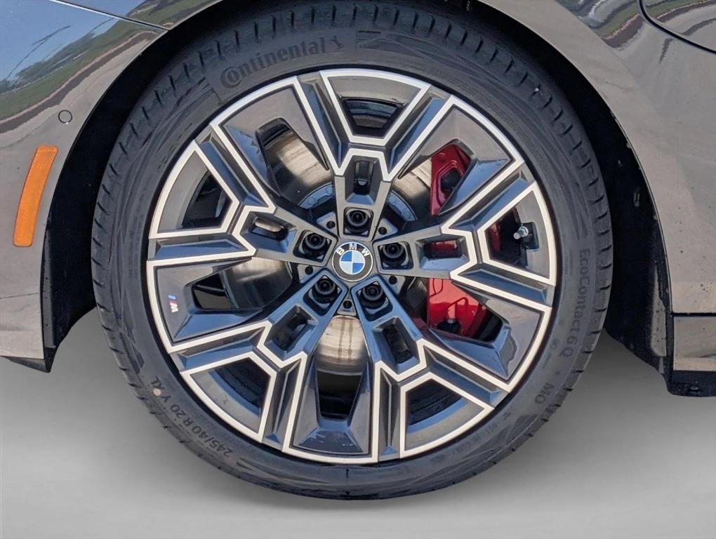 new 2026 BMW 550e car, priced at $84,450