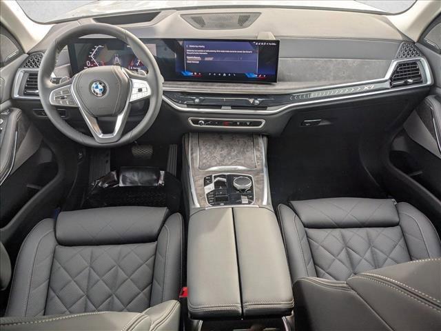 new 2026 BMW X7 car, priced at $90,005