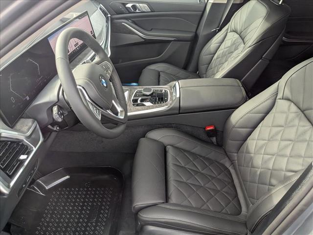 new 2026 BMW X7 car, priced at $90,005