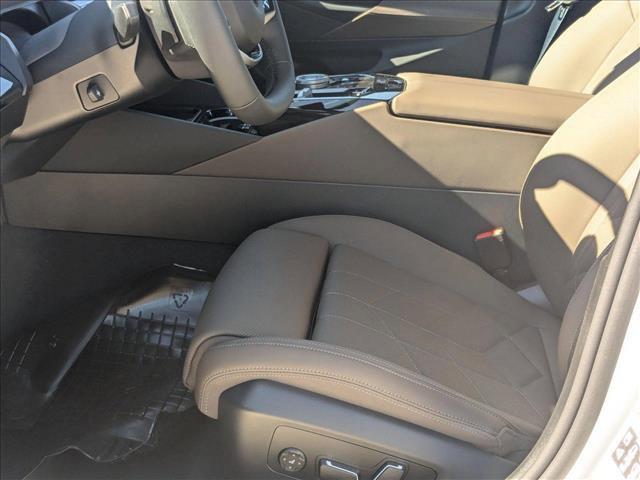 new 2025 BMW 540 car, priced at $69,325