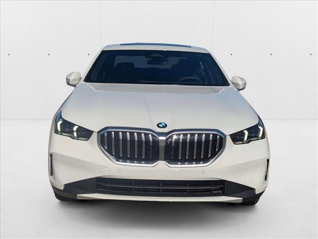 new 2025 BMW 540 car, priced at $69,325