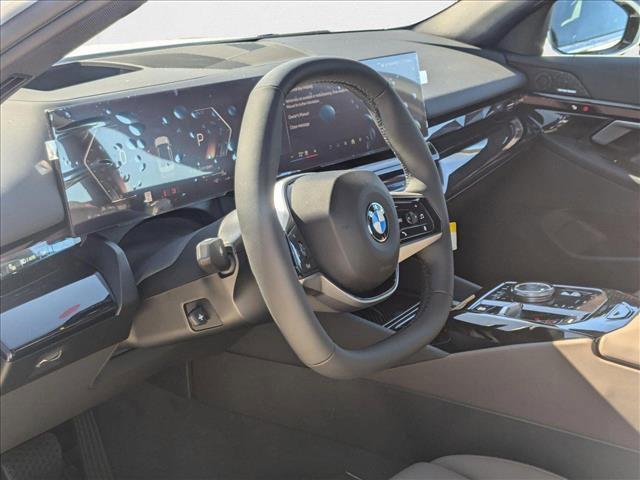 new 2025 BMW 540 car, priced at $69,325
