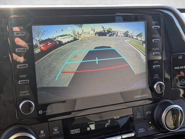 used 2020 Toyota Highlander car, priced at $23,995