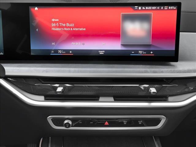 new 2025 BMW X7 car, priced at $95,600