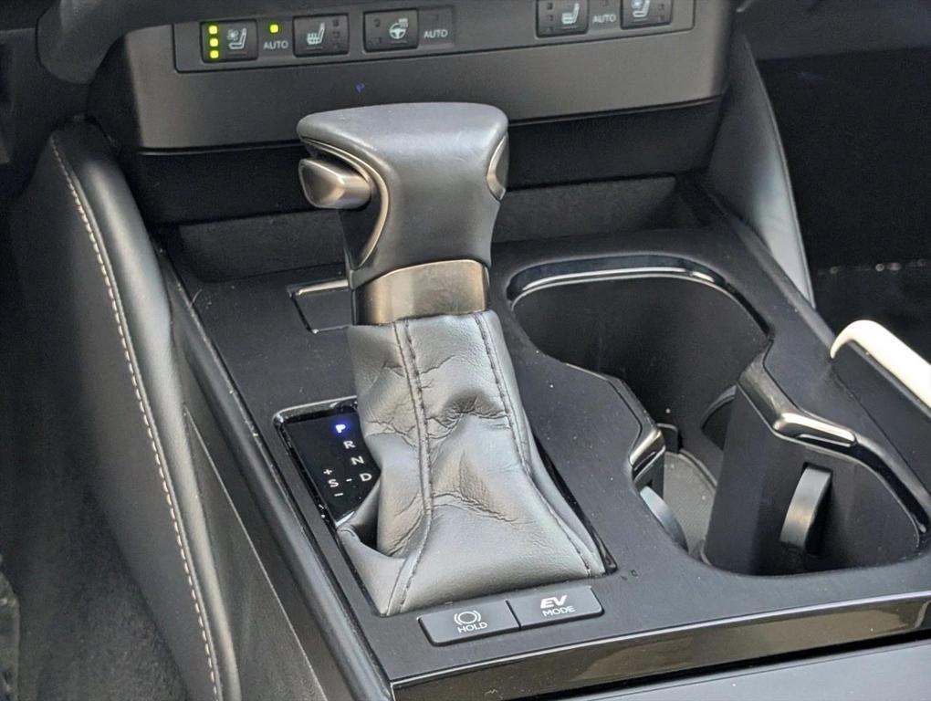 used 2025 Lexus ES 300h car, priced at $43,470