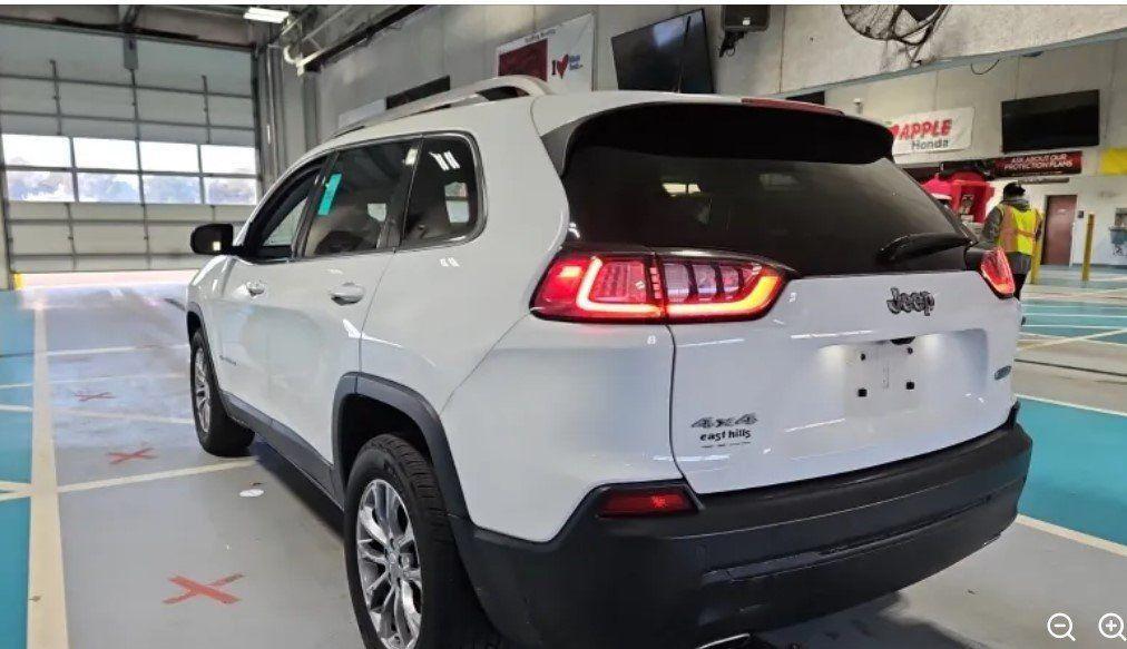 used 2019 Jeep Cherokee car, priced at $17,500