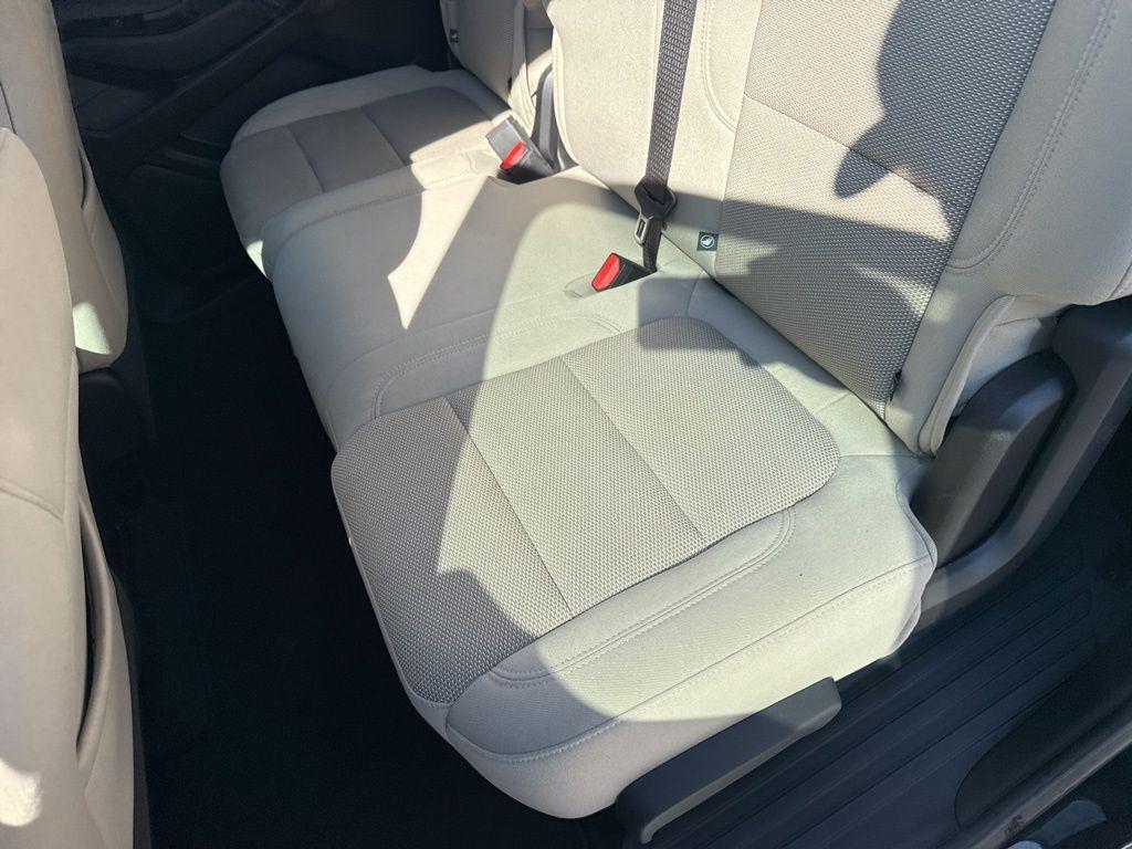 used 2022 Chevrolet Traverse car, priced at $27,995