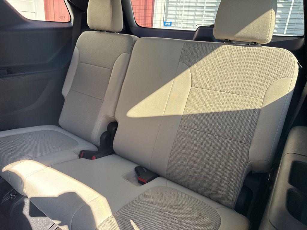 used 2022 Chevrolet Traverse car, priced at $27,995