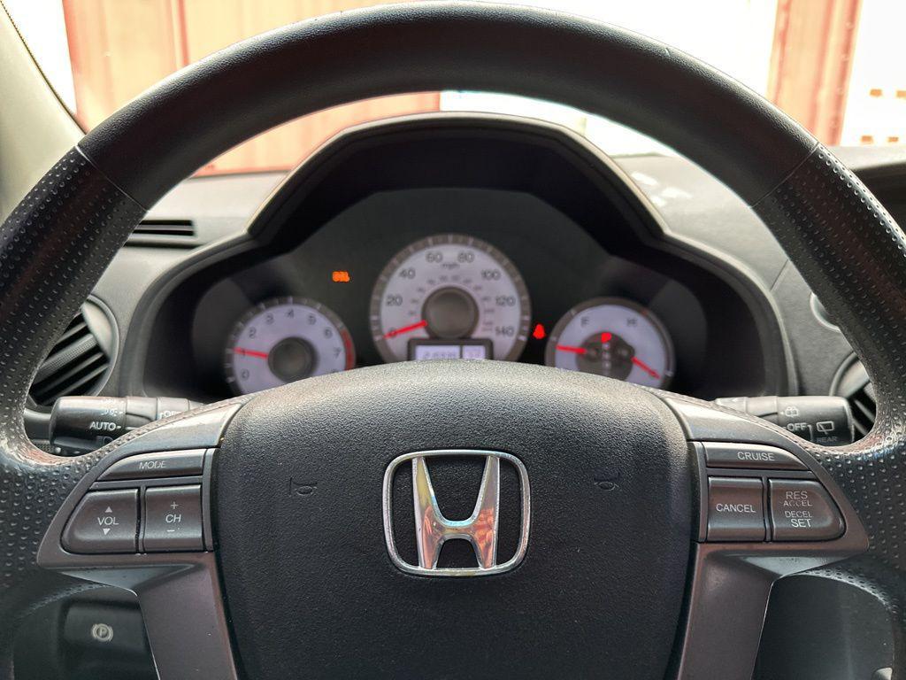 used 2009 Honda Pilot car, priced at $3,999