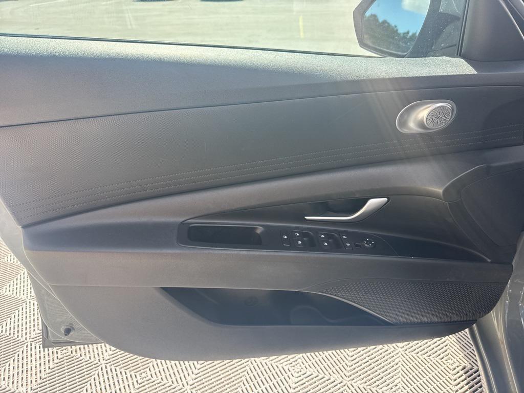 used 2022 Hyundai Elantra car, priced at $19,877