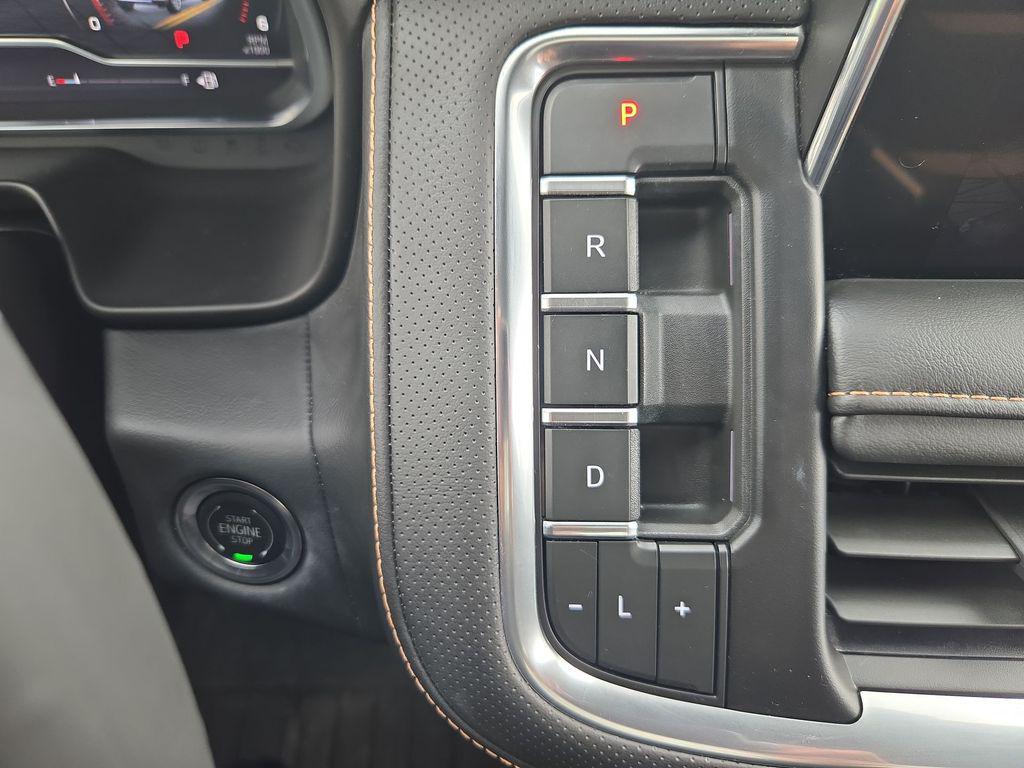used 2024 GMC Yukon car, priced at $65,480