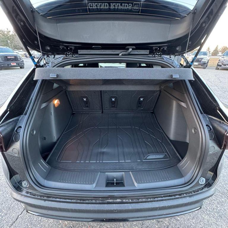 new 2026 Chevrolet Trax car, priced at $27,655