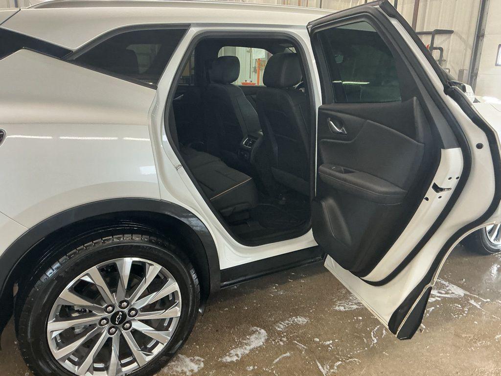 used 2024 Chevrolet Blazer car, priced at $31,487