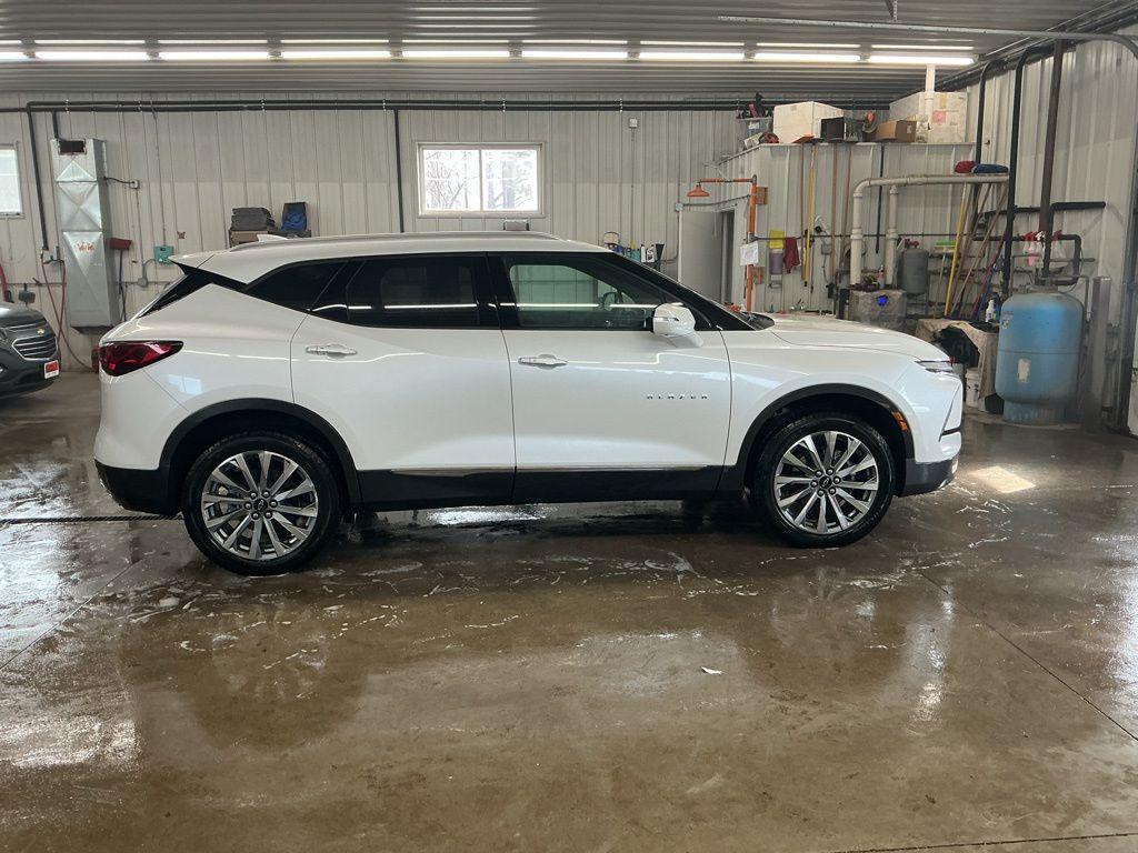 used 2024 Chevrolet Blazer car, priced at $31,487