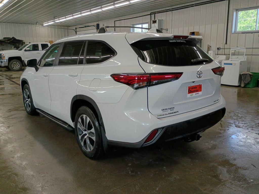 used 2023 Toyota Highlander car, priced at $40,791