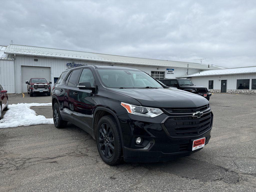 used 2021 Chevrolet Traverse car, priced at $23,981