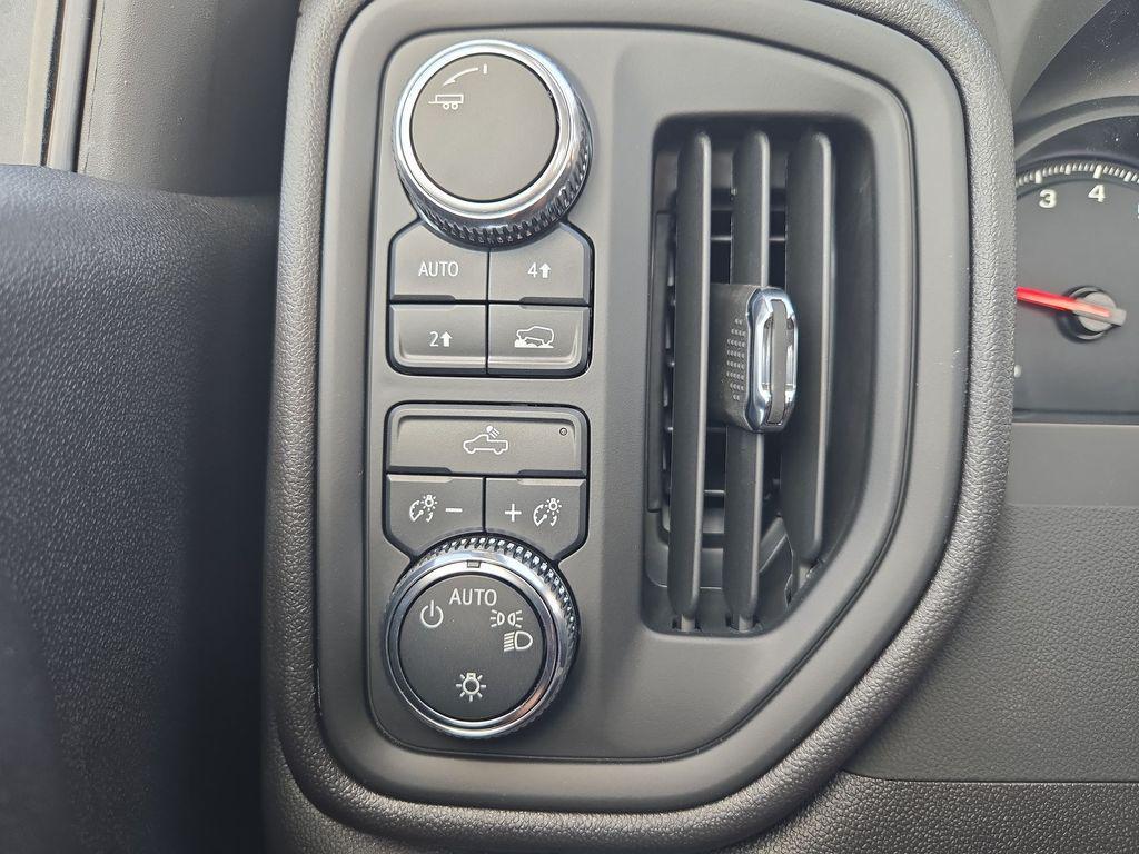 new 2024 GMC Sierra 1500 car, priced at $37,530