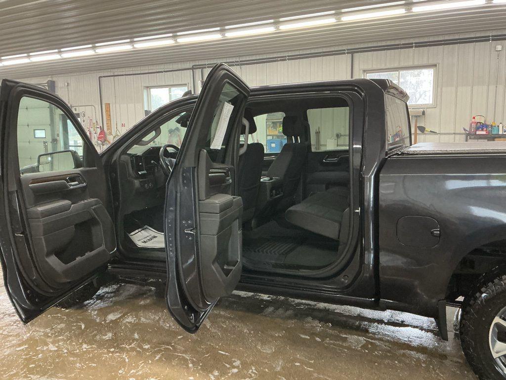 used 2022 Chevrolet Silverado 1500 car, priced at $25,978