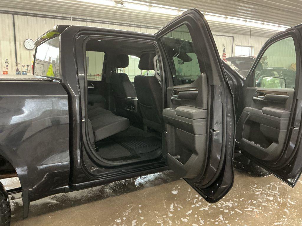 used 2022 Chevrolet Silverado 1500 car, priced at $25,978