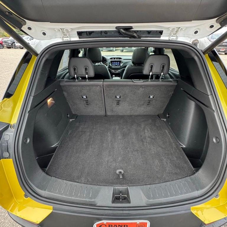 used 2023 Chevrolet TrailBlazer car, priced at $19,527