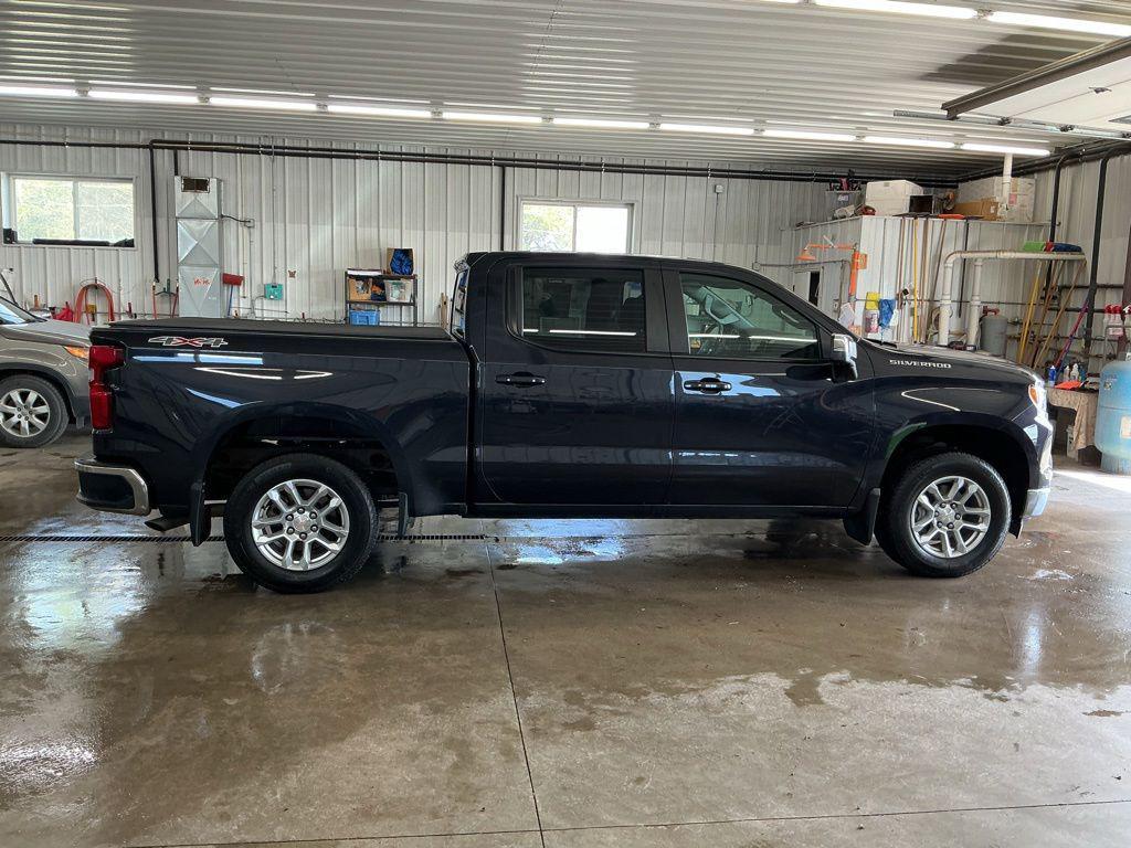 used 2022 Chevrolet Silverado 1500 car, priced at $31,387