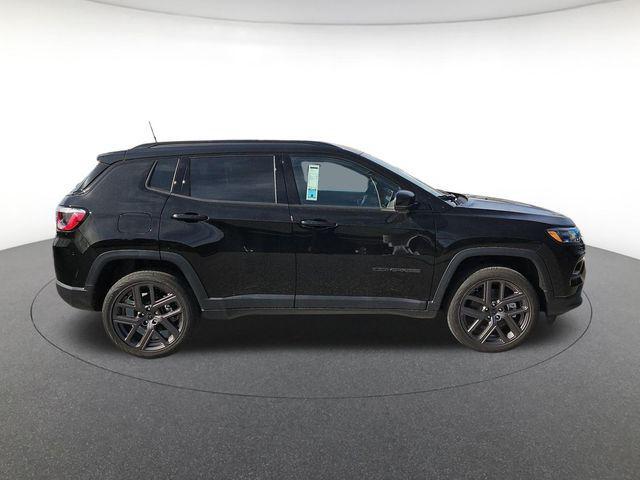 new 2026 Jeep Compass car, priced at $33,132