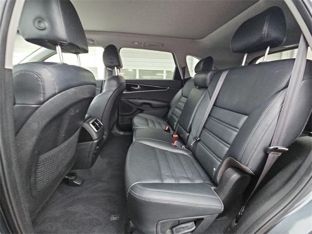 used 2020 Kia Sorento car, priced at $17,500