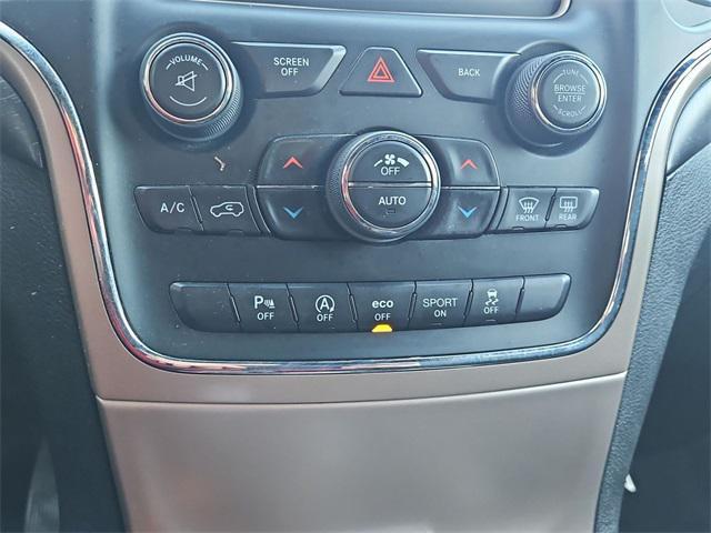 used 2017 Jeep Grand Cherokee car, priced at $13,700