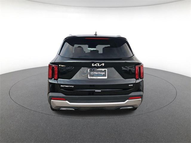 used 2024 Kia Sorento car, priced at $25,999
