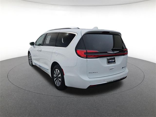 used 2021 Chrysler Pacifica Hybrid car, priced at $24,000