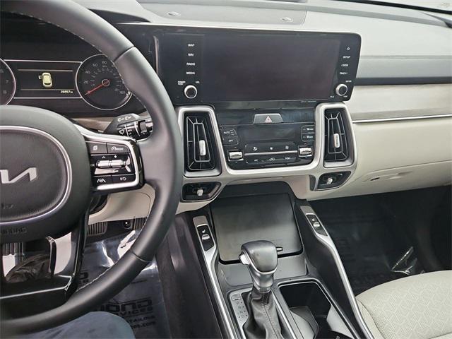 used 2023 Kia Sorento car, priced at $28,250
