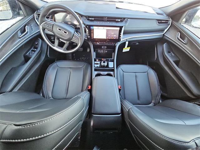 new 2026 Jeep Grand Cherokee car, priced at $48,087