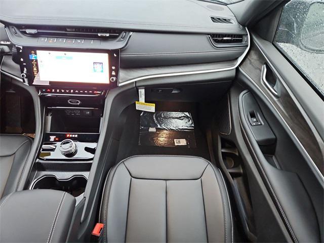 new 2026 Jeep Grand Cherokee car, priced at $48,498