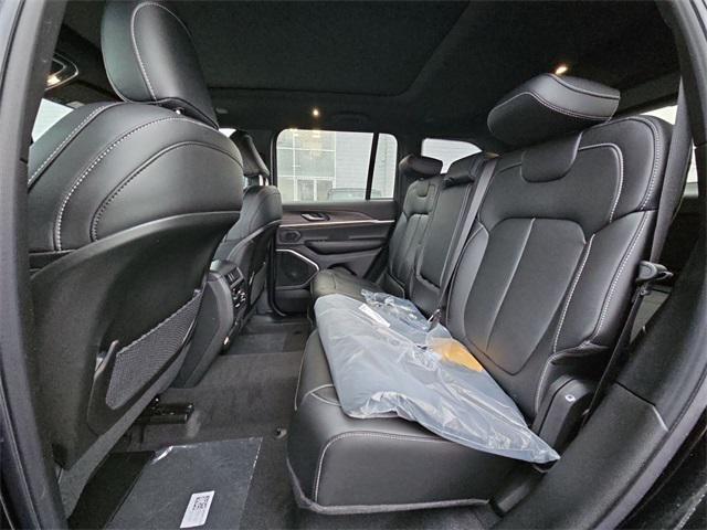 new 2026 Jeep Grand Cherokee car, priced at $48,498