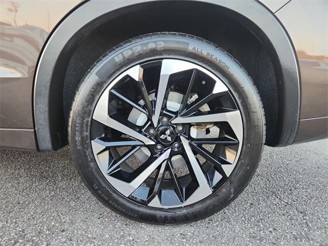 used 2022 Mitsubishi Outlander car, priced at $20,500