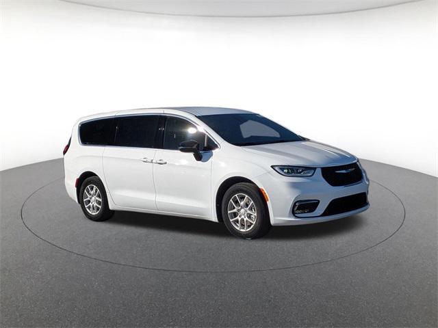 new 2026 Chrysler Pacifica car, priced at $37,982