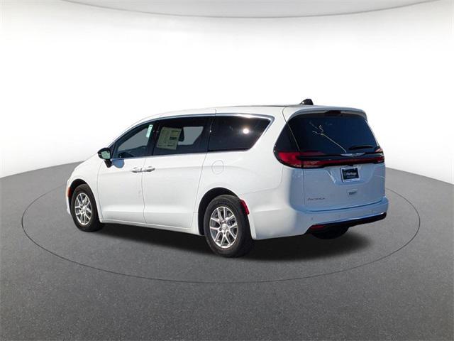 new 2026 Chrysler Pacifica car, priced at $37,982