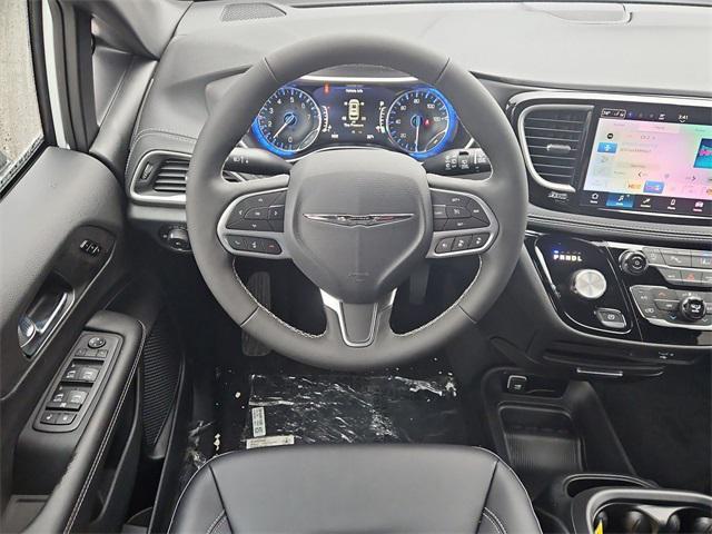 new 2026 Chrysler Pacifica car, priced at $40,391
