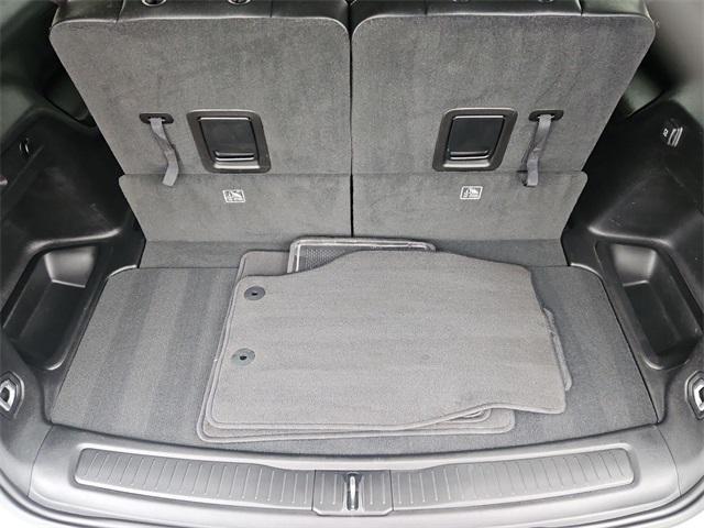 used 2023 Jeep Grand Cherokee L car, priced at $25,000