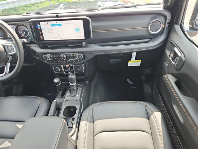 new 2025 Jeep Wrangler car, priced at $45,468