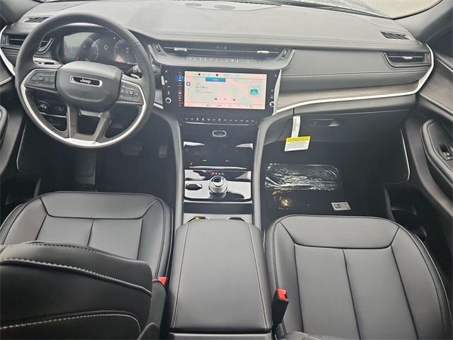 new 2026 Jeep Grand Cherokee car, priced at $48,498