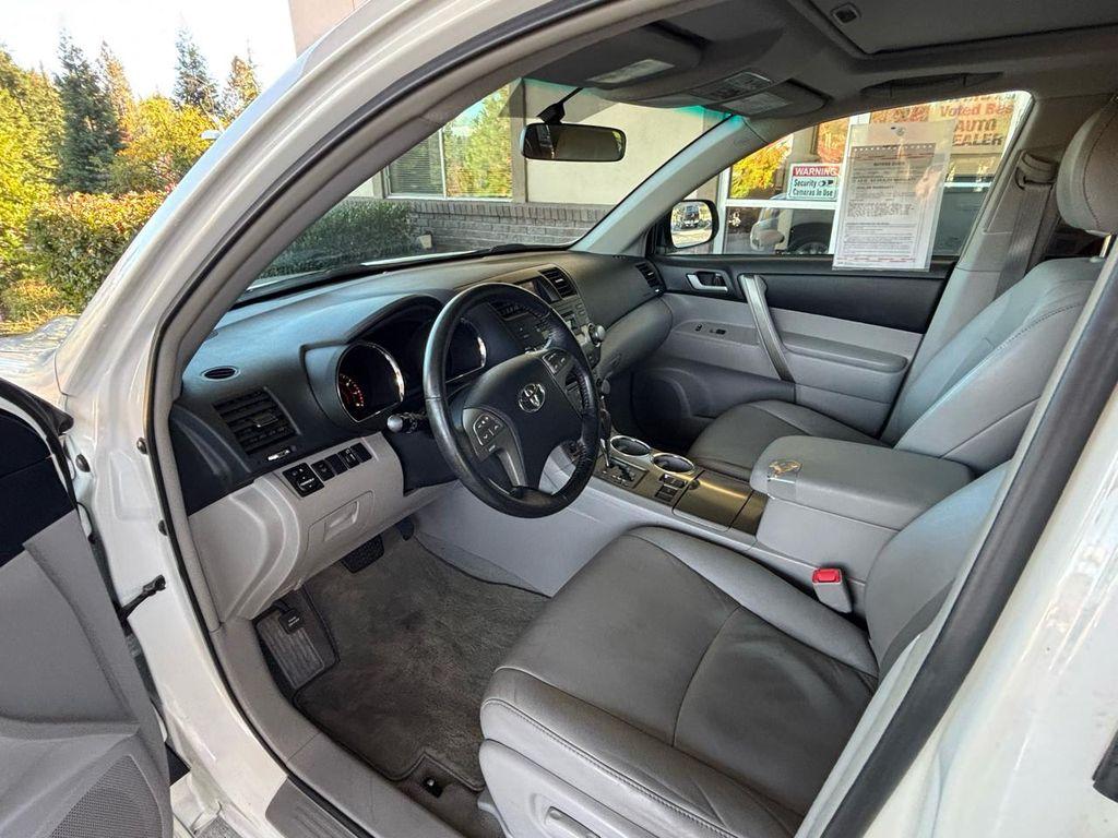 used 2010 Toyota Highlander car, priced at $13,998