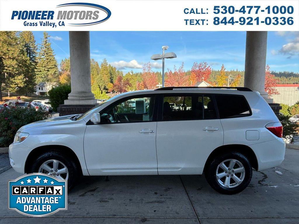 used 2010 Toyota Highlander car, priced at $13,998