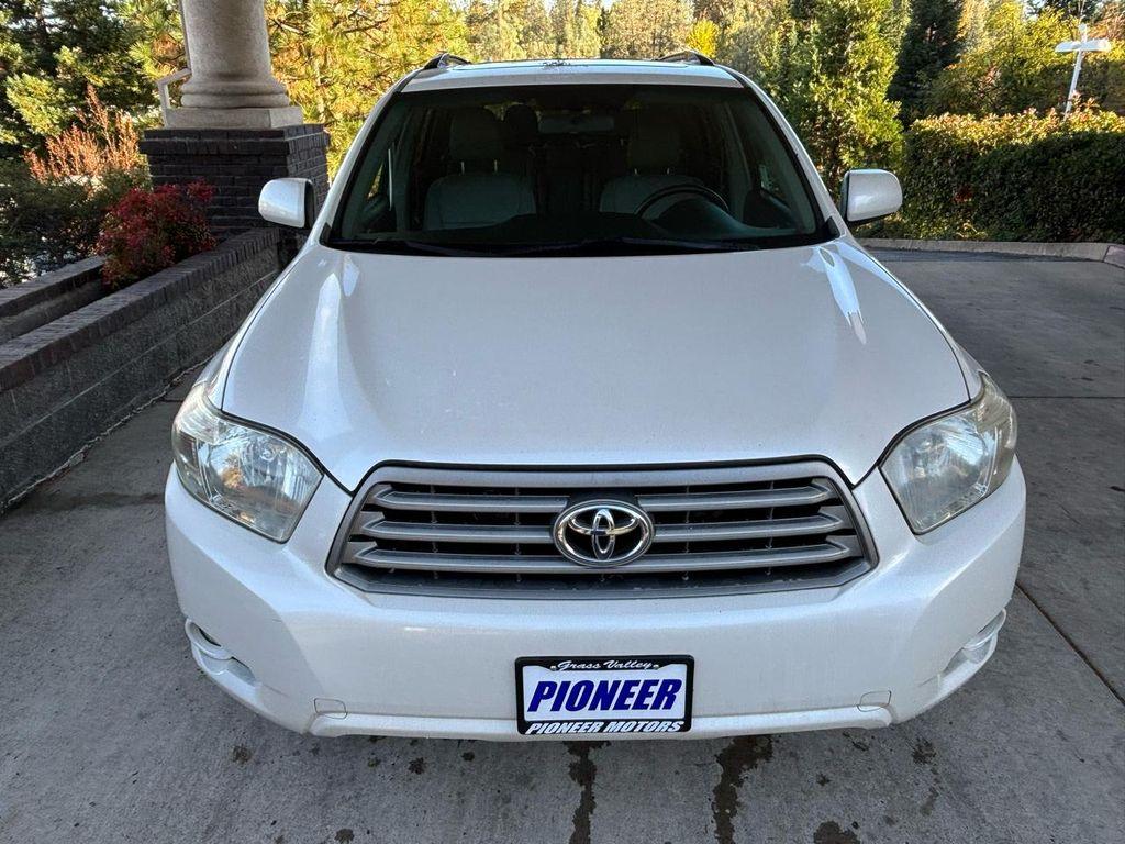 used 2010 Toyota Highlander car, priced at $13,998