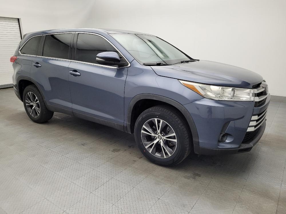 used 2019 Toyota Highlander car, priced at $24,295