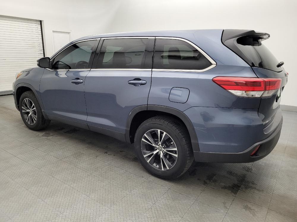 used 2019 Toyota Highlander car, priced at $24,295