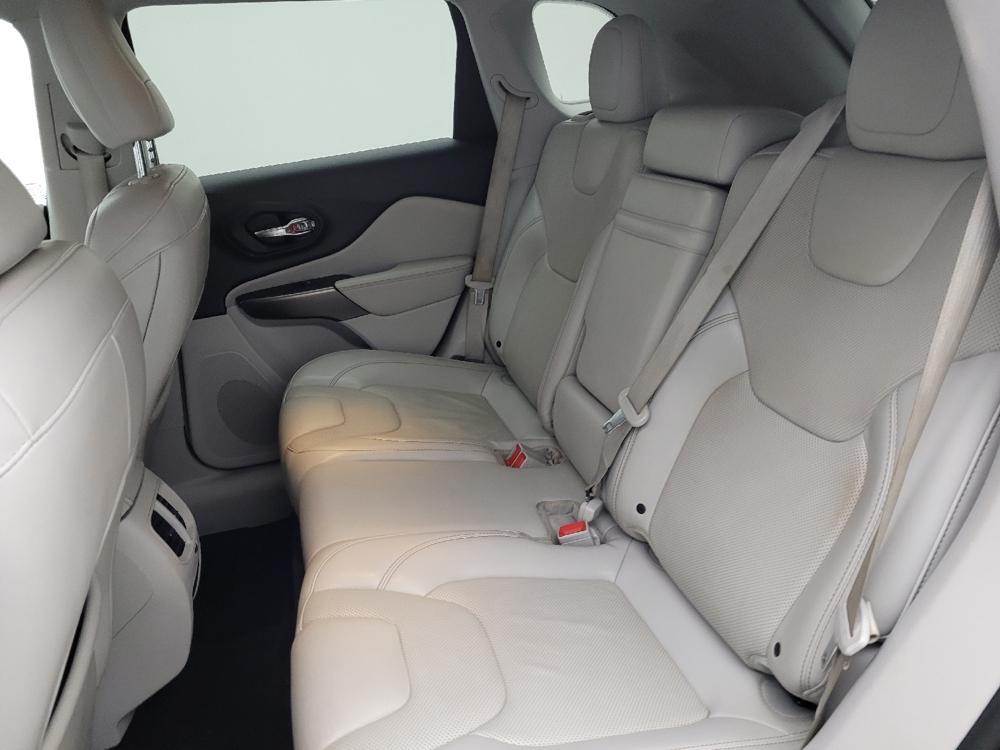 used 2019 Jeep Cherokee car, priced at $19,495